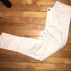AEO White jeggings